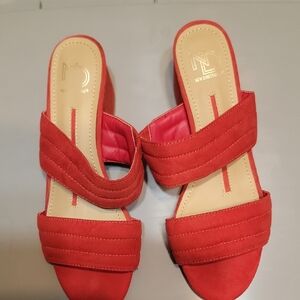 New Directions Women's Red Sandals